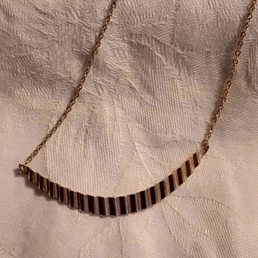 Lot of Three Necklace Gold Filled 925 Vermeil Leaf Gold Tone Overlay - Picture 2 of 8